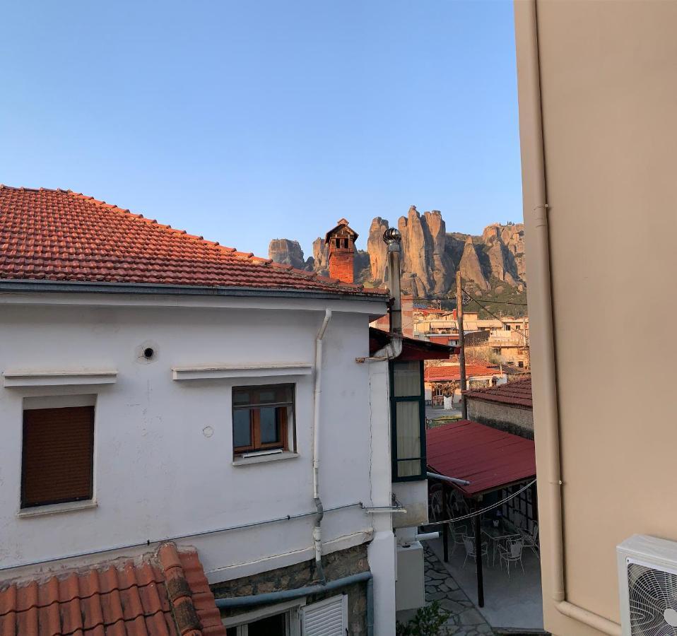 Divine Meteora Luxury Midtown Apartment カランバカ エクステリア 写真